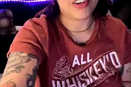 miacanela_xo nude stripg before cam for live sex video chat