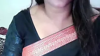 Model-Tanya nude stripg before cam for live sex video chat