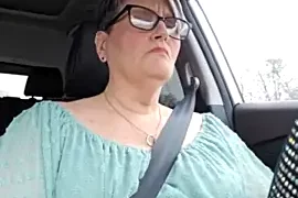 DEESPRETTIES nude stripg before cam for live sex video chat