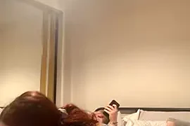 goldfish- nude stripg before cam for live sex video chat