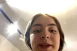 Linda-pinkk nude stripg before cam for live sex video chat