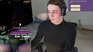 sweeteashot nude stripg before cam for live sex video chat