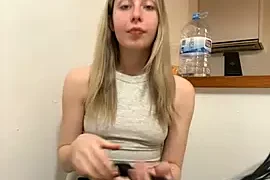 VeraSerephina nude stripg before cam for live sex video chat