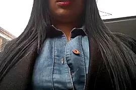 Astrid– nude stripg before cam for live sex video chat