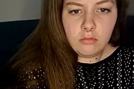 _Julie_x nude stripg before cam for live sex video chat