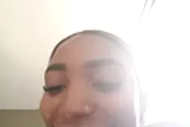 Lauraleiii nude stripg before cam for live sex video chat