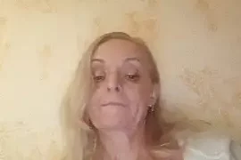RedFox39 nude stripg before cam for live sex video chat