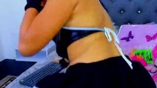saraa-smiitth nude on sex webcam in her Live Sex Chat