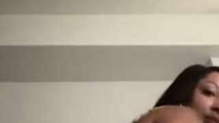 sw33tKiKi nude on sex webcam in her Live Sex Chat