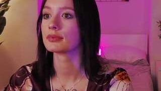 Trenderin nude on sex webcam in her Live Sex Chat