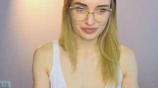 Caaarolline nude on sex webcam in her Live Sex Chat