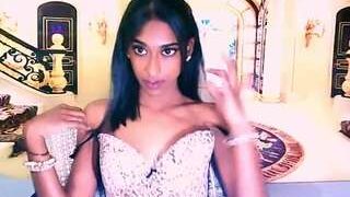 IndianSunGaze nude on sex webcam in her Live Sex Chat