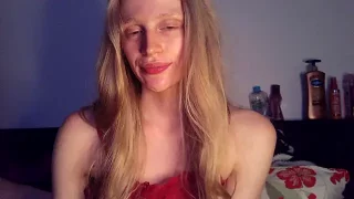 VeronicaJoyful nude stripg before cam for live sex video chat
