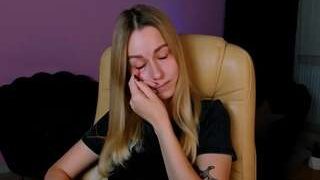 viola-sweety nude on sex webcam in her Live Sex Chat