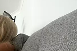 BlondeBombshellAmelia nude stripg before cam for live sex video chat