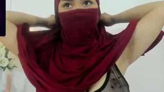 Hadeel-Paluan nude on sex webcam in her Live Sex Chat
