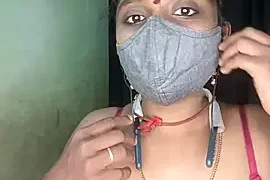 tamil_kanniponnu nude stripg before cam for live sex video chat