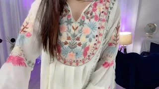 Unique-Beauty nude stripg before cam for live sex video chat