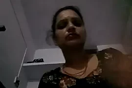 UMAMAHTE nude stripg before cam for live sex video chat