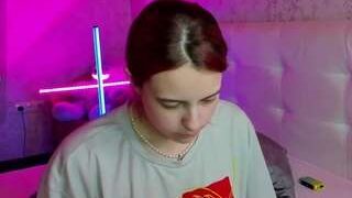 barbara-williss nude on sex webcam in her Live Sex Chat