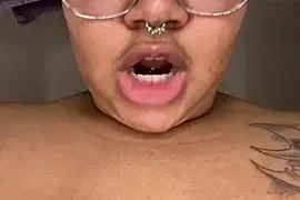 Ectorius nude stripg before cam for live sex video chat