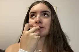 imlindapink nude stripg before cam for live sex video chat