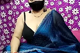 seetatiwari nude stripg before cam for live sex video chat