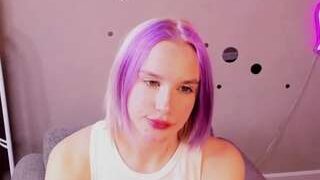 Carolin nude on sex webcam in her Live Sex Chat