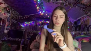 JulesLoves nude stripg before cam for live sex video chat