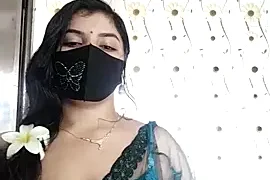 Anjoly nude stripg before cam for live sex video chat