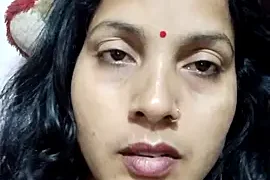 Arini_Arora nude stripg before cam for live sex video chat