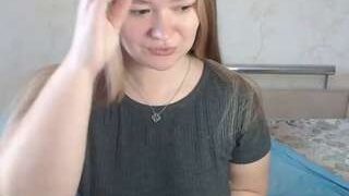 HoneyCaramelle nude on sex webcam in her Live Sex Chat