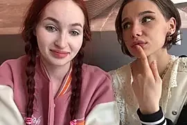 SnappyHappy nude stripg before cam for live sex video chat