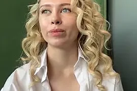 Aleksa_qt nude stripg before cam for live sex video chat