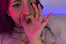 -Amyy nude stripg before cam for live sex video chat