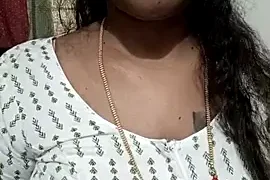 Spoorthi143 nude stripg before cam for live sex video chat
