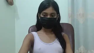 smallcuute nude stripg before cam for live sex video chat