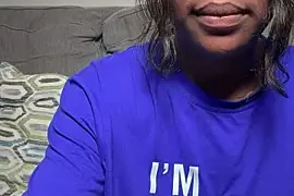 Itstopgyal nude stripg before cam for live sex video chat