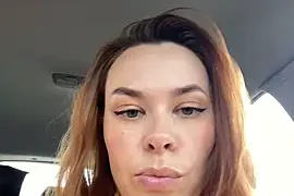 Kelley_Allie nude stripg before cam for live sex video chat