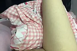 xiaobaimao6 nude stripg before cam for live sex video chat