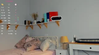 HedyVanwey nude stripg before cam for live sex video chat