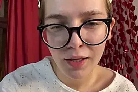 MyKittySayMeow nude stripg before cam for live sex video chat