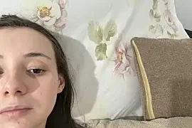 Ana_lys nude stripg before cam for live sex video chat