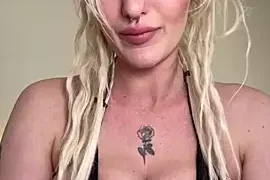 lovecassyrose nude stripg before cam for live sex video chat