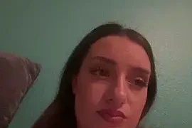 MIssYoungPinkie nude stripg before cam for live sex video chat